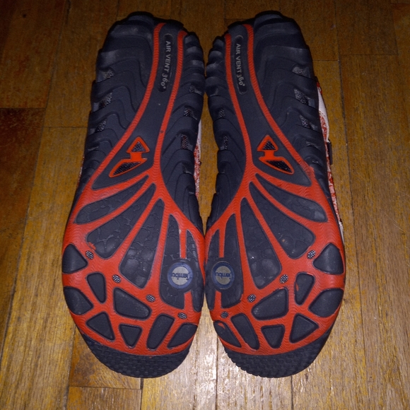 Jambu Womens Robin Shoes Red Black Floral Slip On - Picture 3 of 7